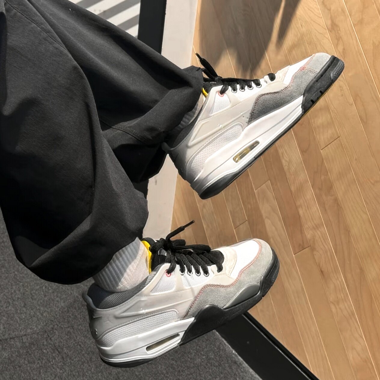 NIKE AIR JORDAN 4 RM 耐克AJ4男子休闲缓震运动篮球鞋IB8052-100