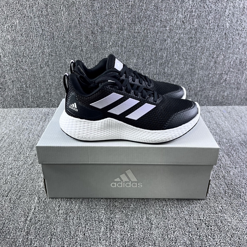 Adidas/阿迪达斯透气运动跑步鞋