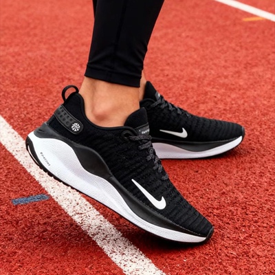 Nike React Infinity Run 4 女士网面减震舒适跑步鞋 DR2670-001