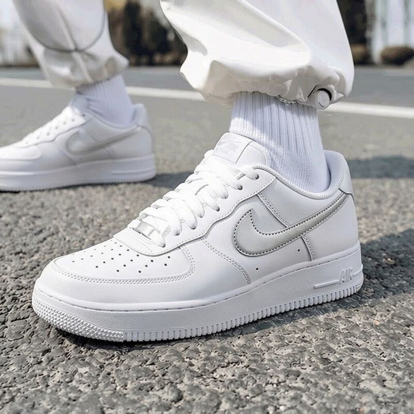 耐克AF1男女低帮百搭板鞋