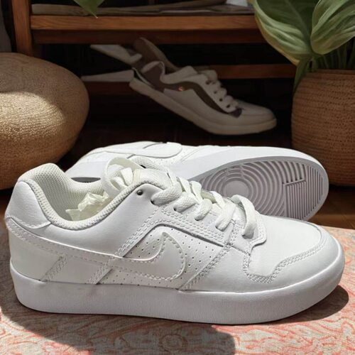 Nike/耐克车缝线系带蓝球鞋低帮