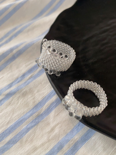 HUYA手作透明串珠戒指女清冷感小众设计感百搭编织气质手工戒指女