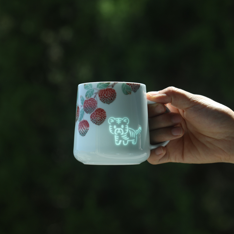 景德镇陶瓷手绘杯子桃子虎生肖茶杯马克杯礼盒套装高颜值礼物女生