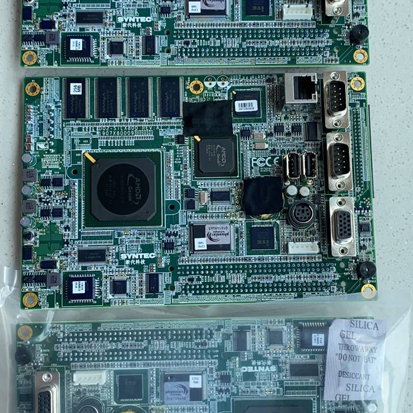 新代SYNTEC10A10MA10B10C20MAEZ2EZ议价 维修！！！