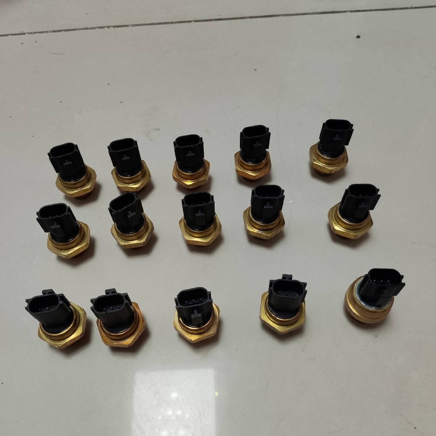 PTM06-3P5压力传感器,艾默生议价 维修!!!