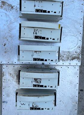 库卡驱动E93DA552I4B531（2台）议价 维修！！！