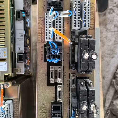 JZNC-XIU01B 安川机器人控制器配件议价也可维修