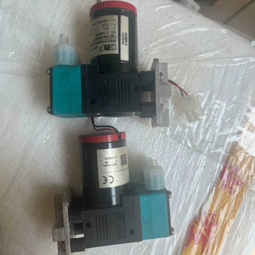 德国24v真空泵隔膜泵 KNF PML9006-NF31实拍议价也可维修