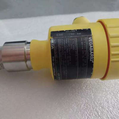 威格VEGA压力变送器VEGABAR82       喜欢的议价也可维修