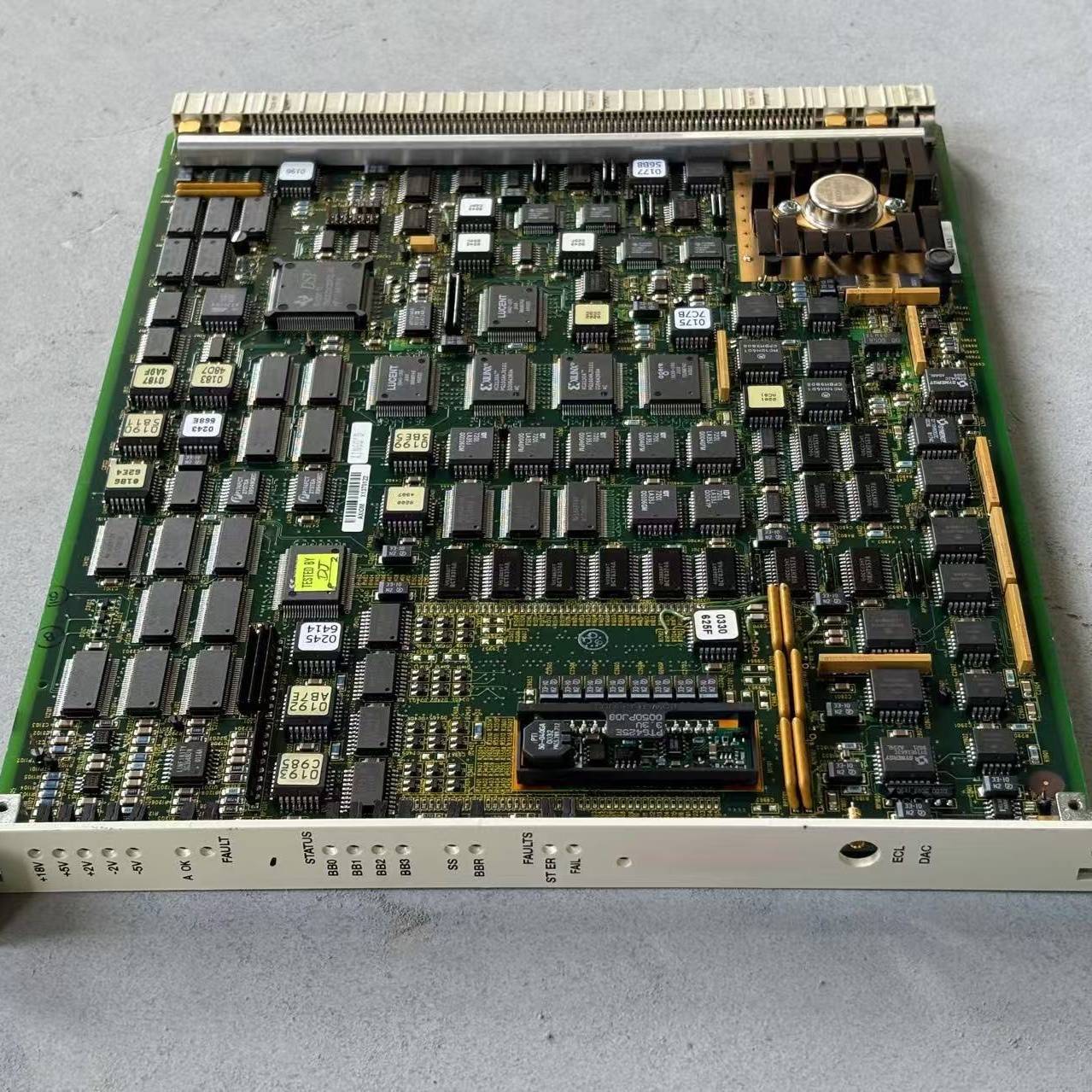 AXIOM-USA  8007-0245-03  PCB 技议价 维修!!!