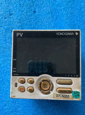 横河温控器UT35A-203-00-00，，实物拍摄议价也可维修