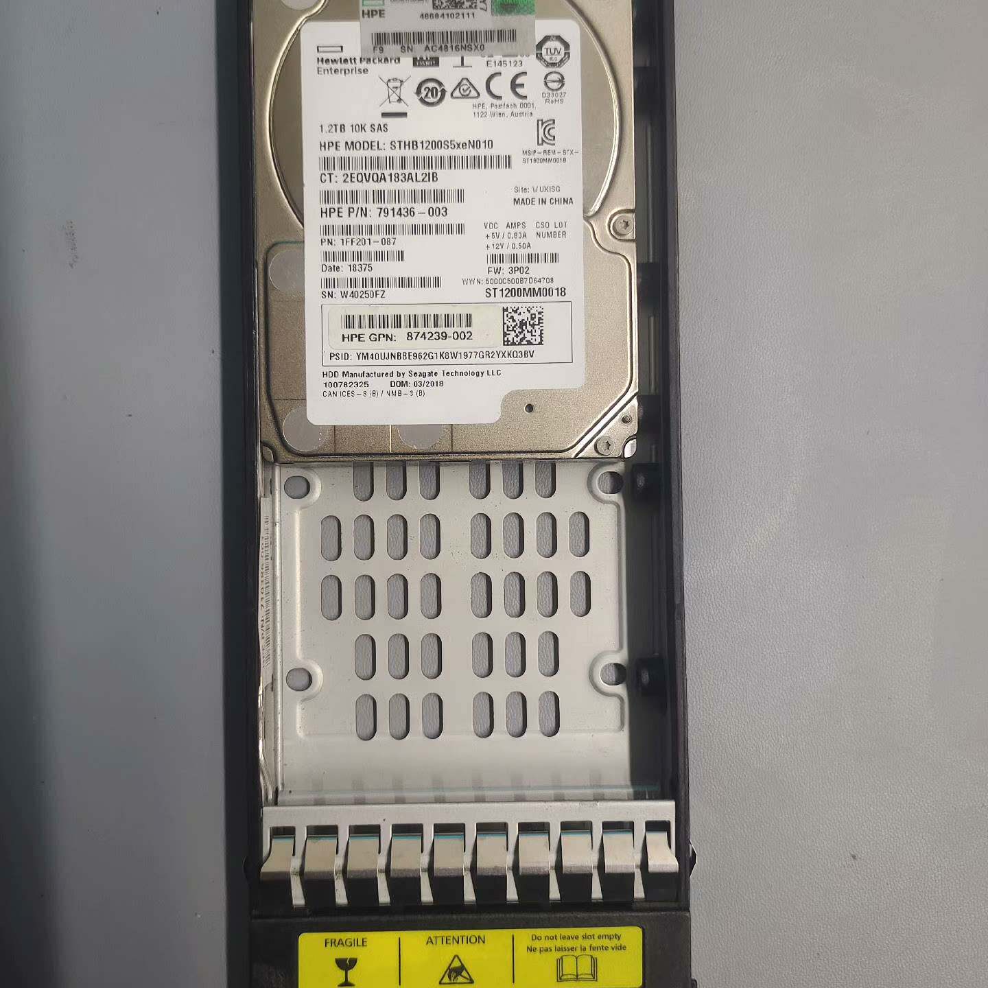 3par hp 存储 1.2T sas 10k硬盘 成议价 维修！！！