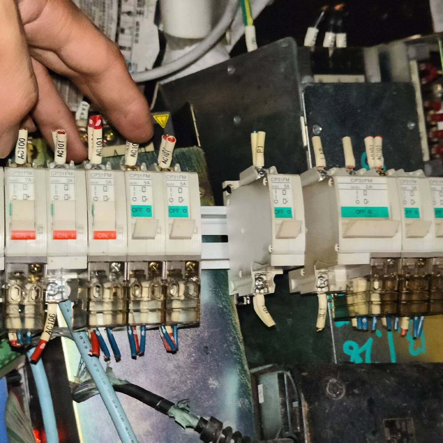 开关CP31FM功能正常单价2块一议价 维修！！！