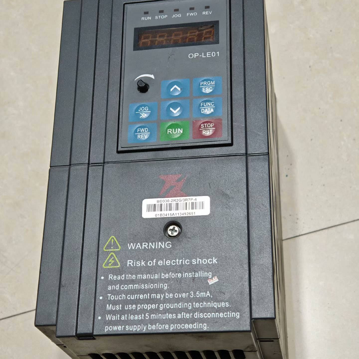 富凌2.2kw变频器BD330-2R2G/3R7P-4议价 维修!!!