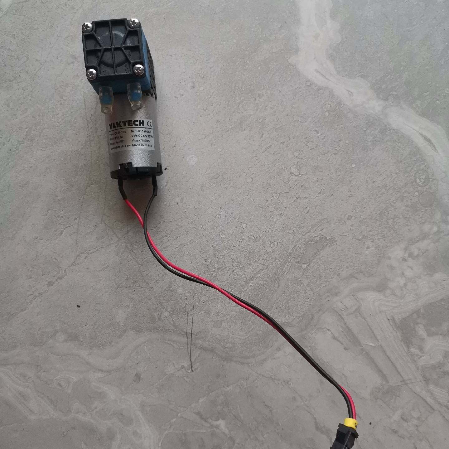 YLKTECH隔膜真空泵  DL600EE议价 维修！！！