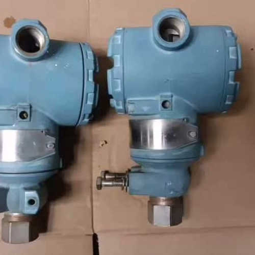 ，罗斯蒙特3051型压力变送器，成色如图，有两台，一议价也可维修