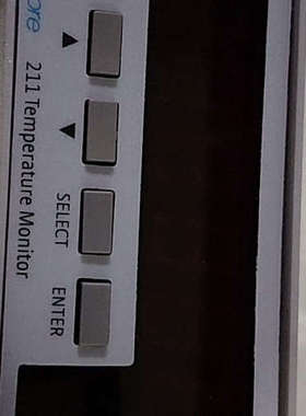 几乎，Lakeshore 211低温温度显示器议价也可维修