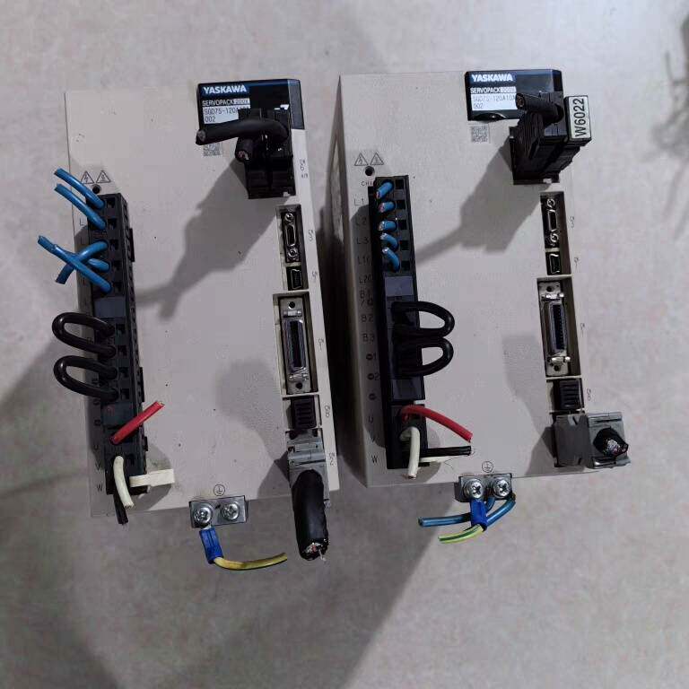 安川7系伺服驱动器SGD7S-120A10A议价 维修！！！