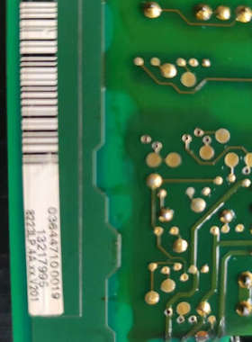 8223lp.4a.xx.v201  伦茨变频器30kw驱动议价也可维修