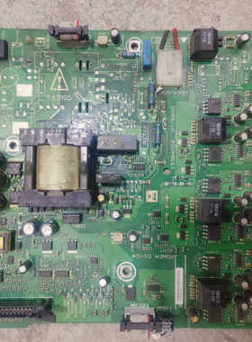 丹佛斯变频器电源驱动板133B4002 DT/0200议价也可维修