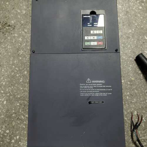 众辰变频器55KW Z8400T-55GNY ，已上议价也可维修