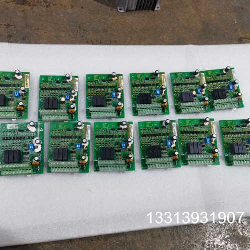 汇川变频器CS70RC1扩展卡，成色如图实物拍摄功能完好议价也可维