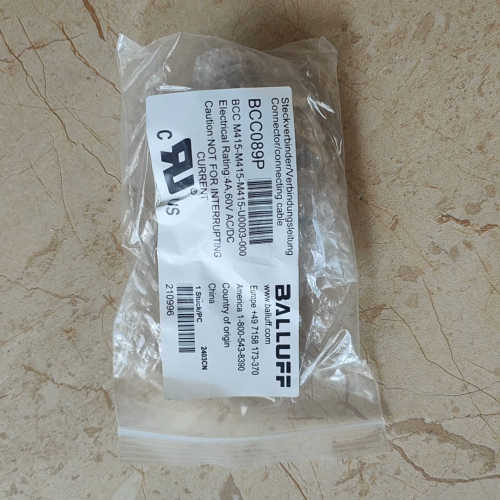 巴鲁夫BCC089P连接器，电气三通，分线器，带包装，一议价也可维