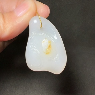 新疆和田玉白玉籽料太湖石吊坠苏工精品男女款玉器挂件玉佩洒金皮