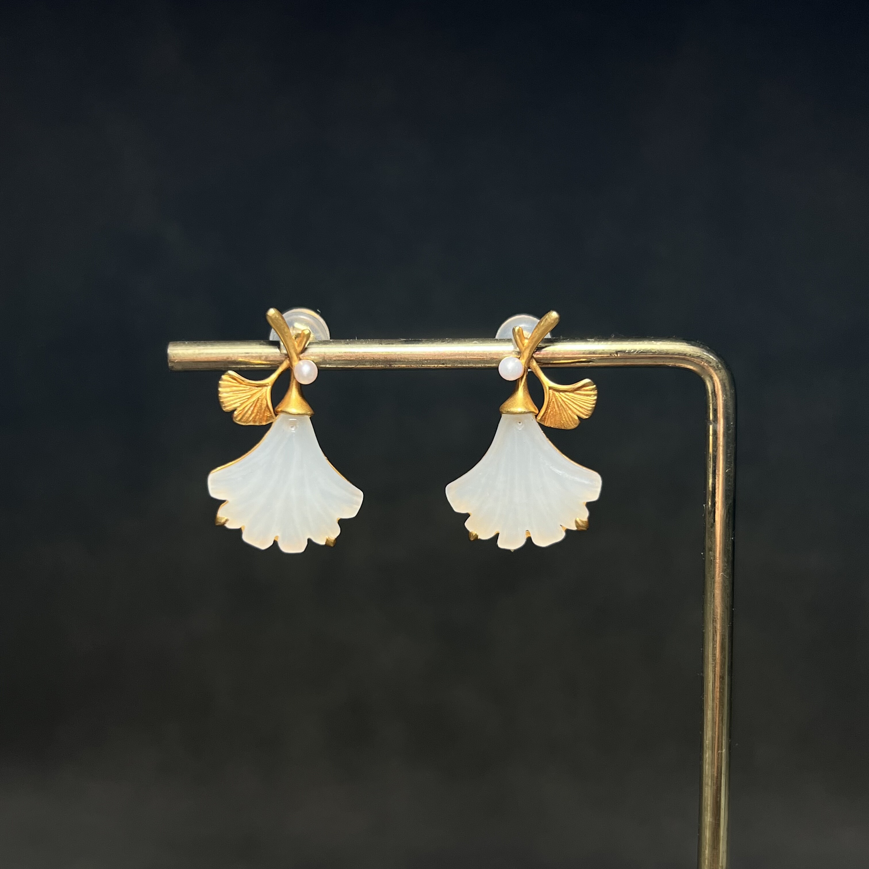 新疆和田玉白玉籽料银杏叶耳钉苏工精品男女款玉器耳饰18k金镶嵌,珠宝/钻石/翡翠,耳饰,淘宝优惠券,粉丝福利购,淘宝优惠卷