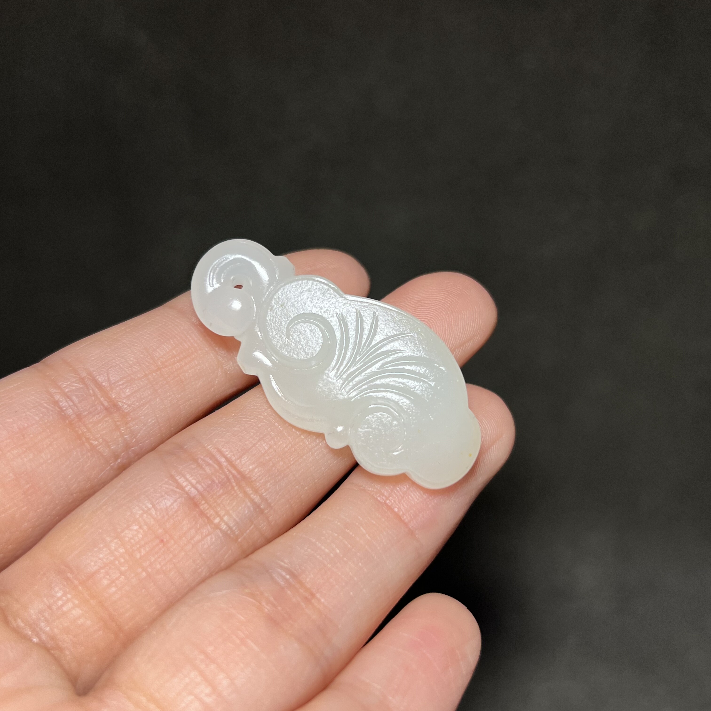 新疆和田玉白玉籽料如意吊坠苏工精品男女款玉器挂件玉佩如意