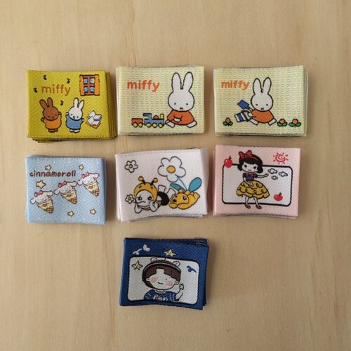 服装横领标订做衣服商标定做织唛布标水洗标卡通标签3X3.5CM