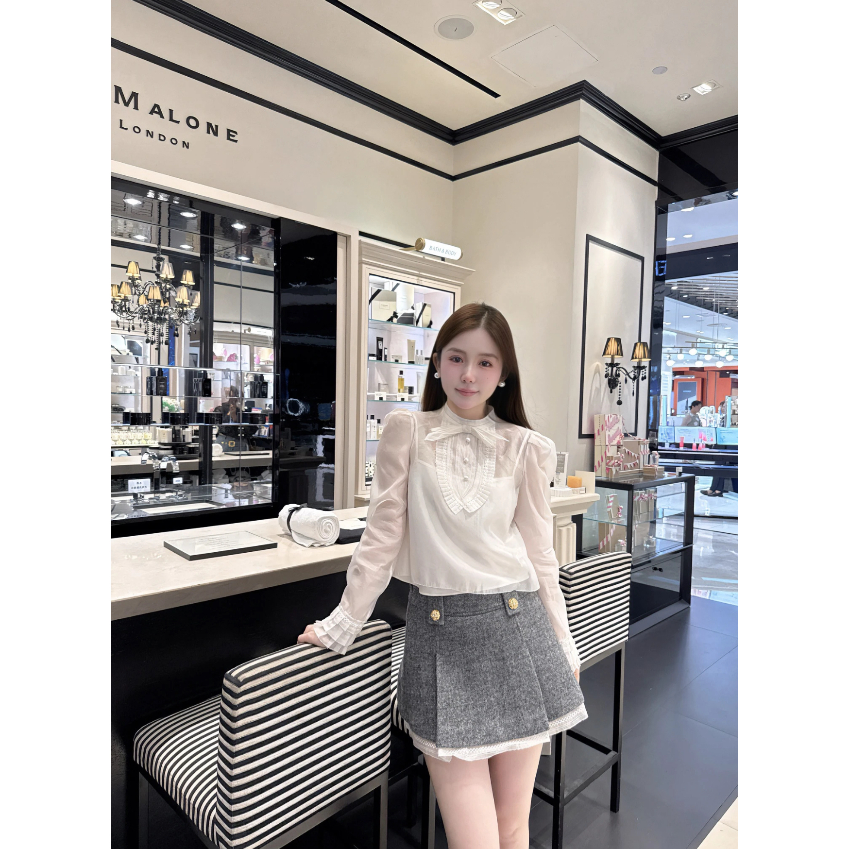 拉拉家2025秋季新款时尚宫廷风层叠荷叶边装饰长袖上衣女GZJ68217