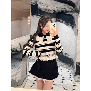拉家2026早春新款洛可可蕾丝拼接花边黑白条纹针织开衫GFC260033