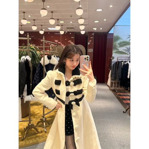 冬季新款时尚高级感黑白撞色毛呢长款大衣女外套GZJ68253