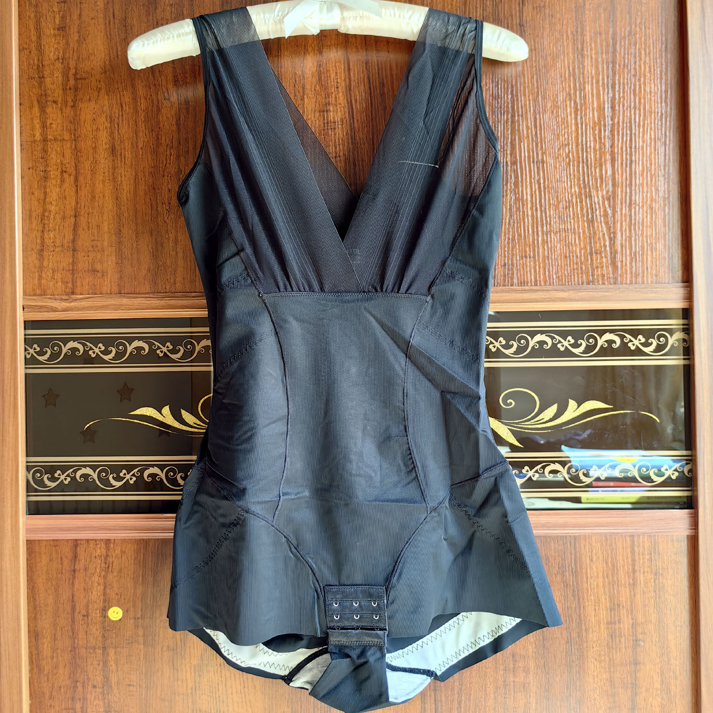 三角无袖连体塑身衣收腹塑腰美背提臀体雕衣蕾丝网纱性感身材管理