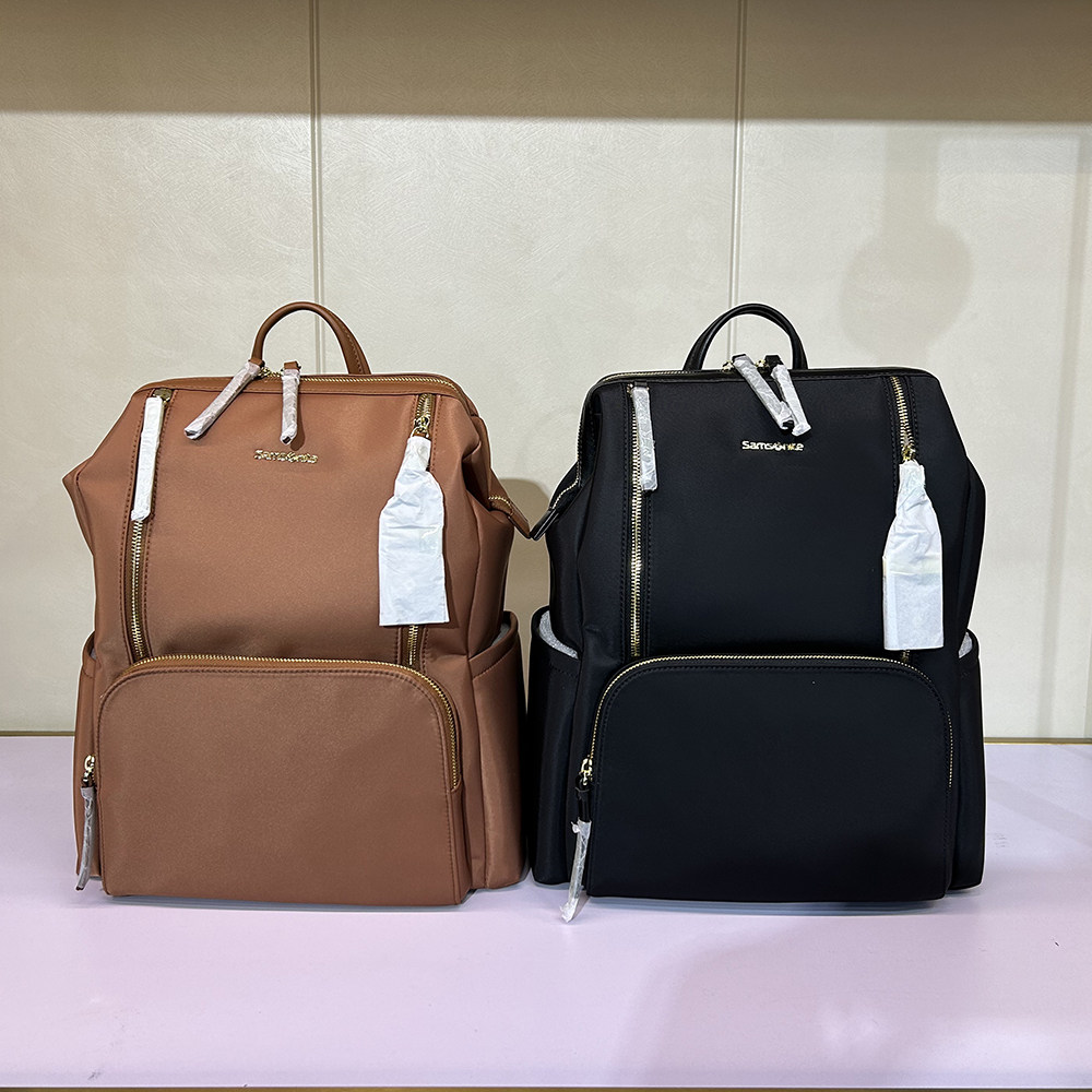 新秀丽大容量休闲时尚双肩包