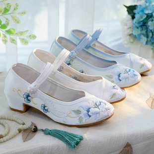 古风汉服鞋子女绣花鞋内增高老北京布鞋高跟民族风搭配旗袍的鞋子