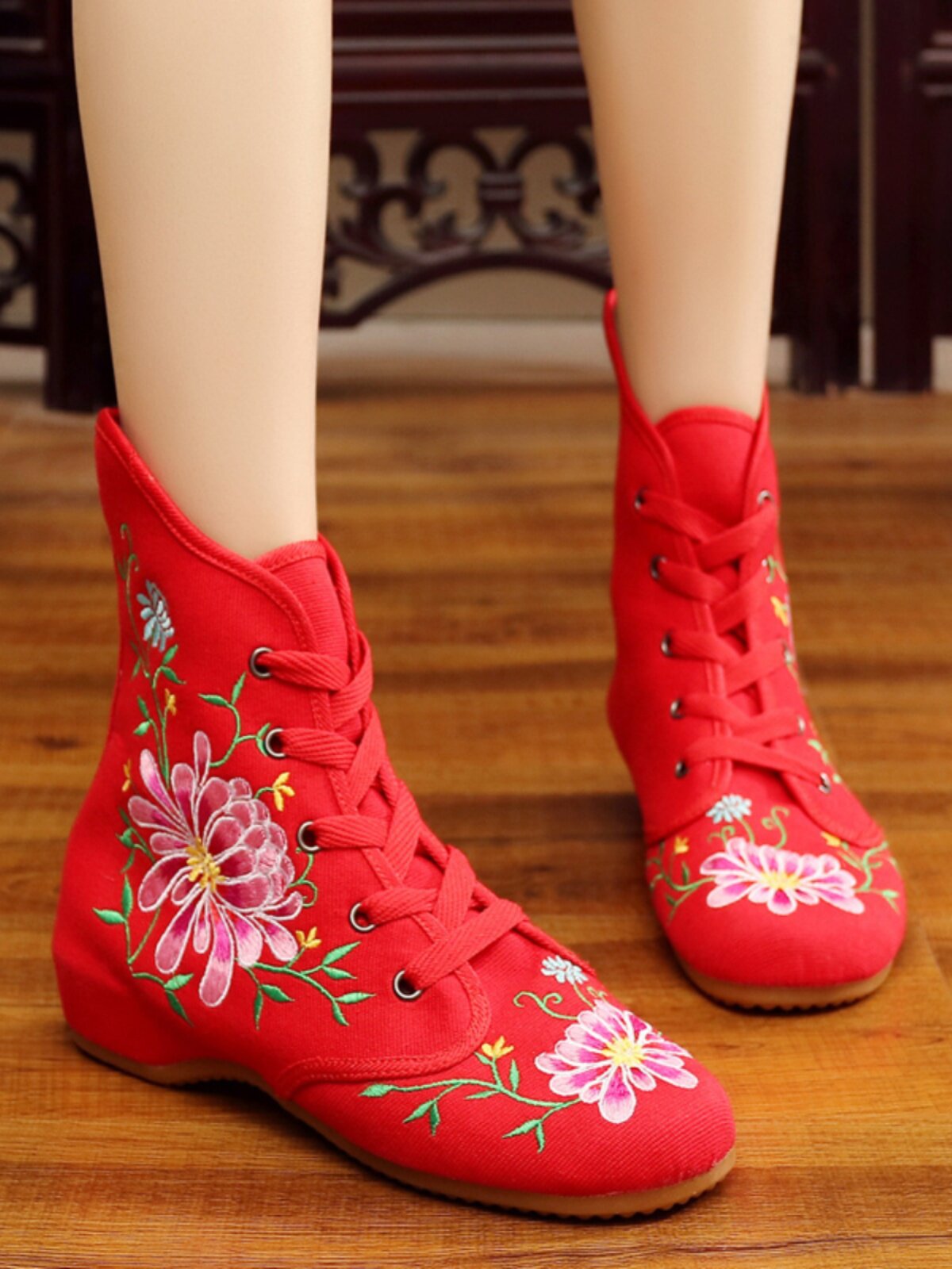 SQUARE DANCE SHOES SPRING AND AUTUMN FOLK EMBROIDERY LACE-UP BOOTS HIGH TOP INNER HEIGHT COW TENDON BOTTOM WEDGE OLD BEIJING CLOTH SHOES