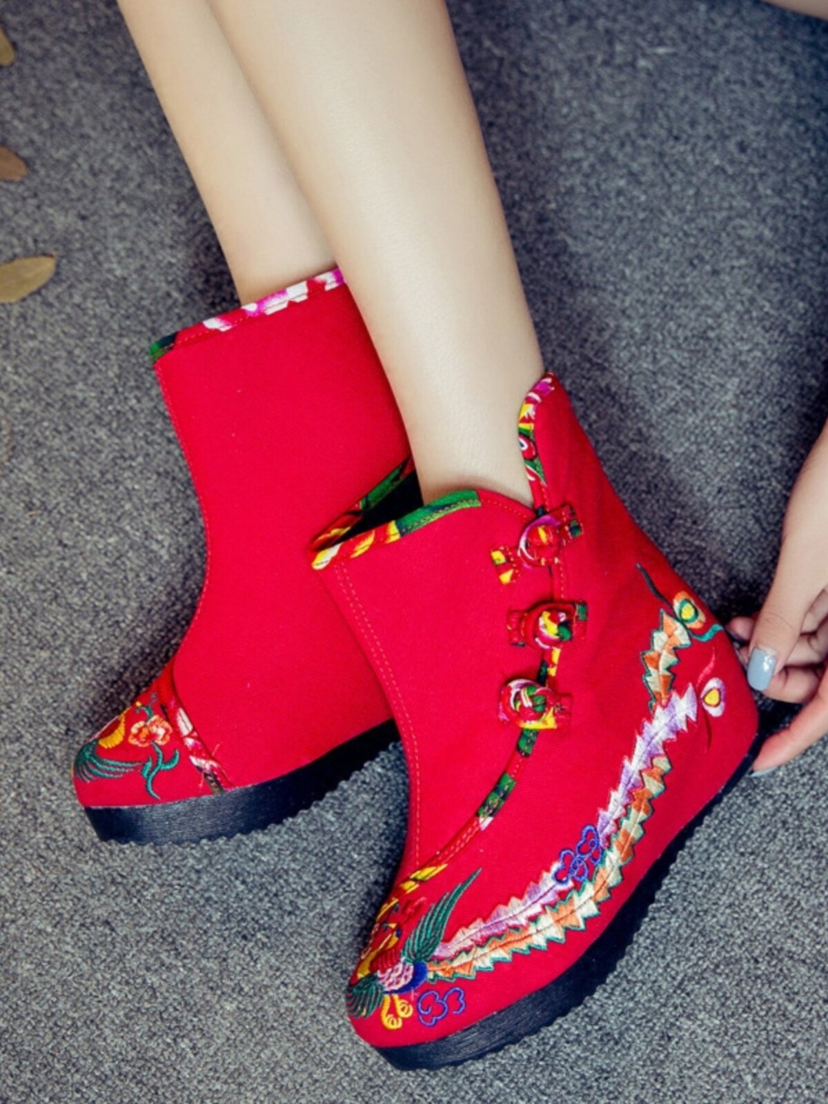 2024 EMBROIDERED BOOTS WOMENS NATIONAL STYLE INCREASE IN SPRING AND AUTUMN WOMENS BOOTS THICK-SOLED OLD BEIJING CLOTH SHOES AND COTTON WARM BOOTS
