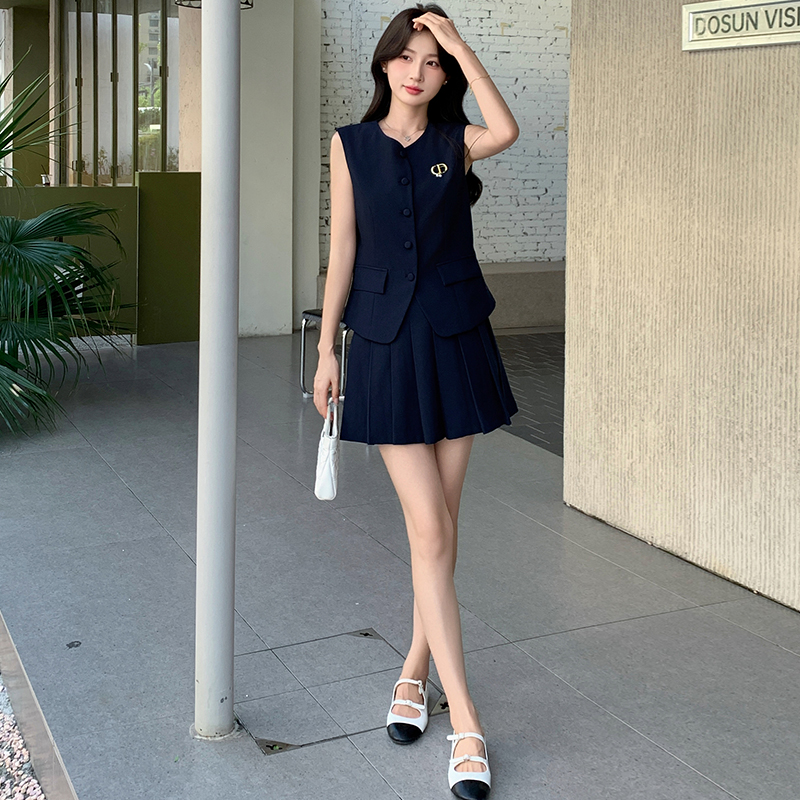 小香风西装马甲套装女夏2025新款气质无袖背心上衣百褶短裙两件套