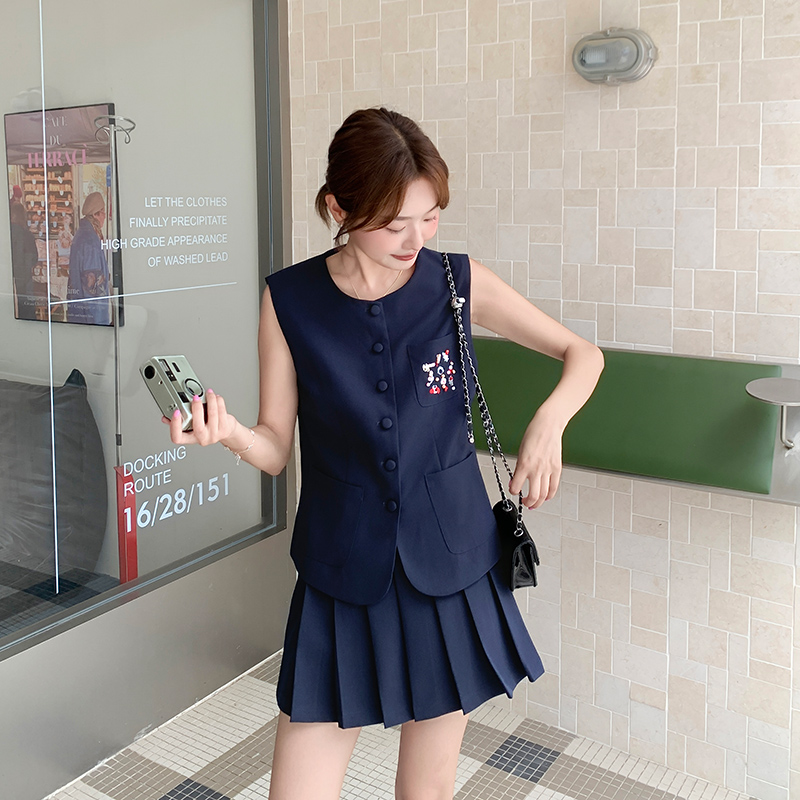 轻奢名媛小香风马夹两件套夏装女2025年新款高级感显瘦百褶裙套装