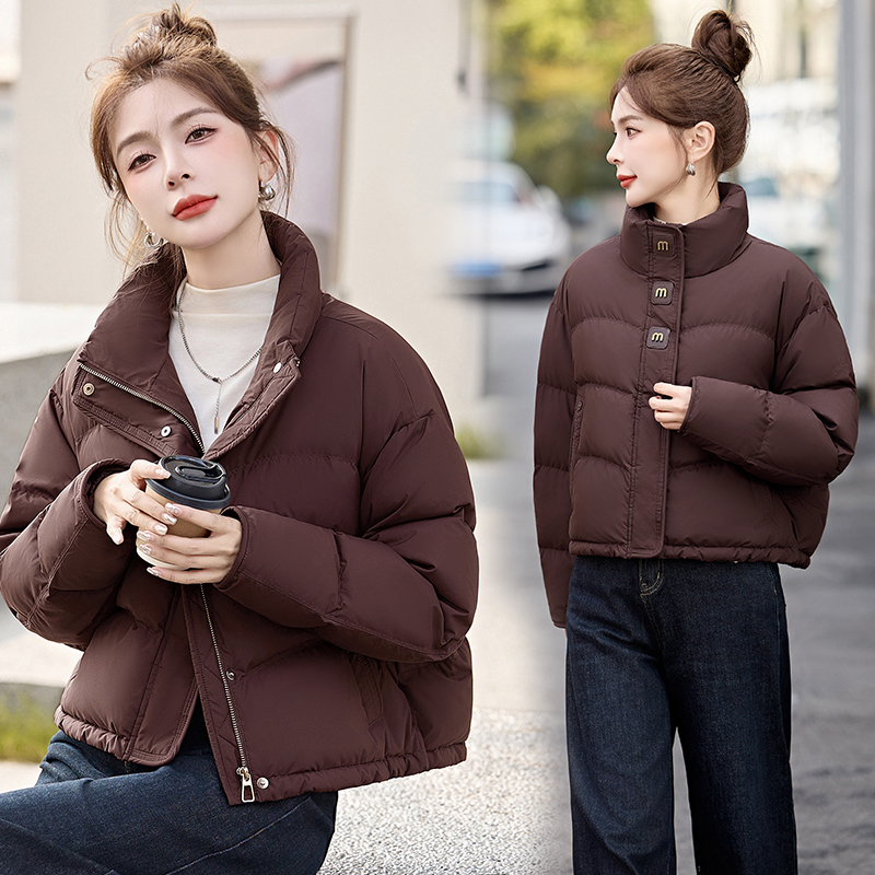 欧货短款羽绒服M贴标面包服