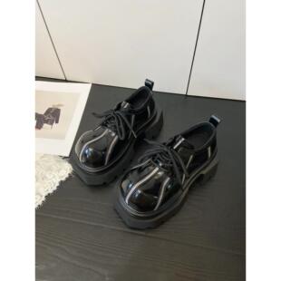 欧货网红英伦风黑色厚底德比鞋女系带圆头拉链装饰百搭小皮鞋