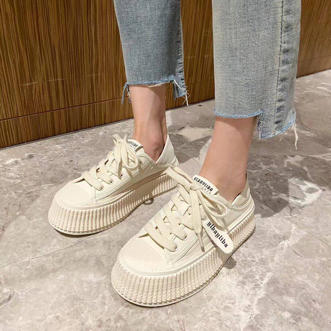 真皮厚底系带小白鞋女2026新款百搭轻便舒适休闲饼干鞋女潮鞋