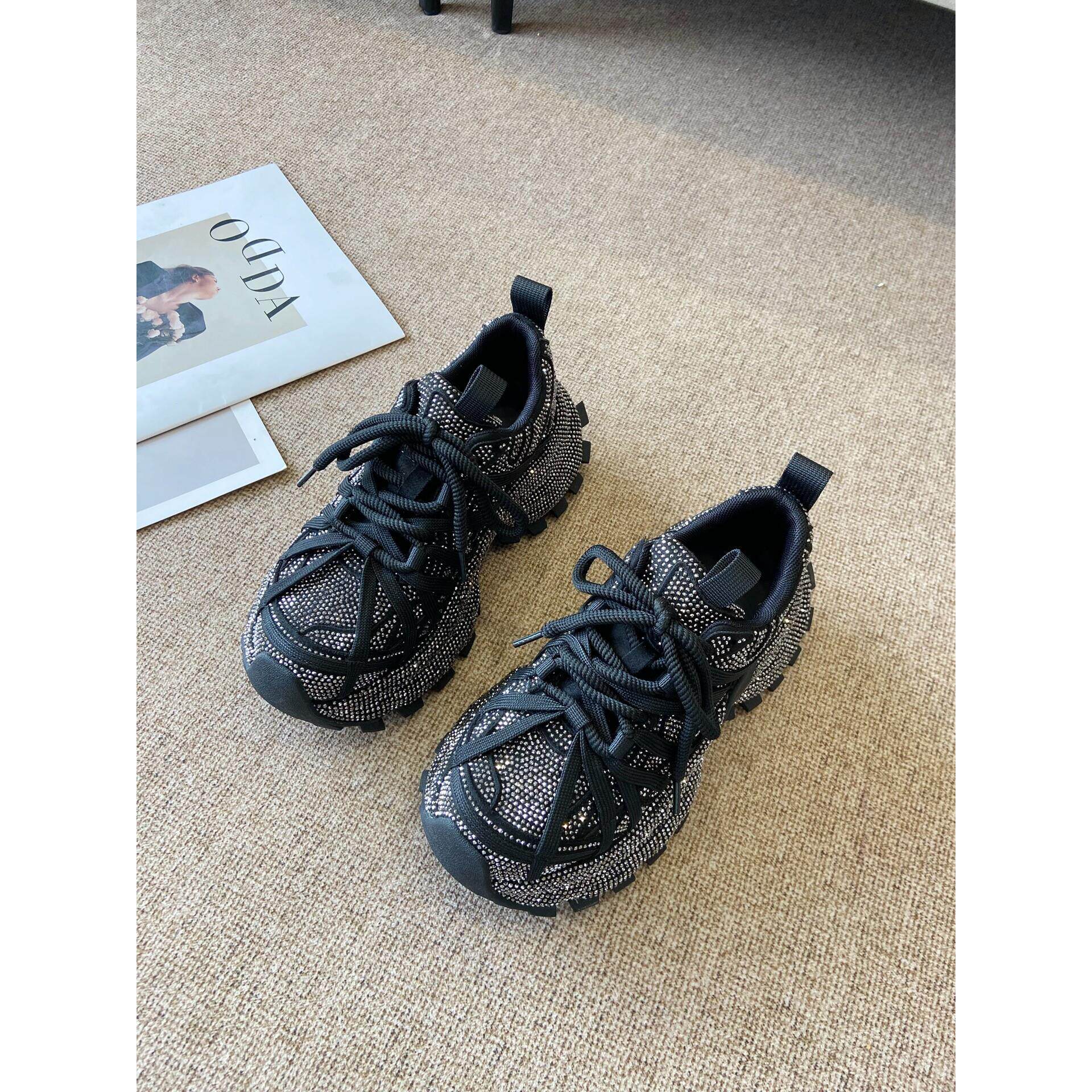 欧货春网红街拍超火水钻绑带厚底老爹鞋女黑色百搭休闲运动鞋