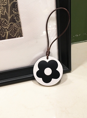 ins手作真皮花花挂件头层牛皮双面花朵车钥匙包包挂件挂扣