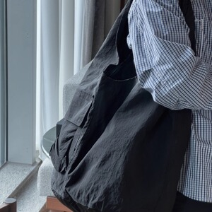 1613-B66-P55尼龙布料休闲男女百搭托特腋下单肩包包手提款2025新图片