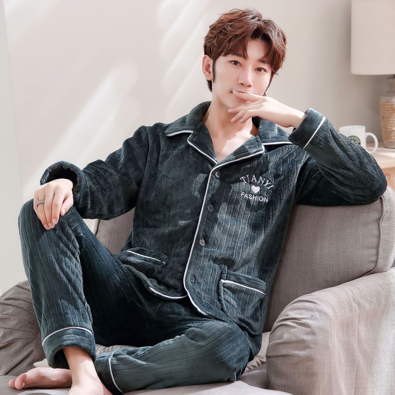 睡衣男秋冬加厚法兰绒大码