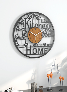 创意复古铁艺挂钟客厅装饰圆形立体数字木纹表盘壁挂钟