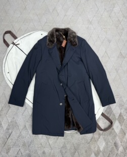 LoroPiana诺悠翩雅秋冬保暖海狸鼠皮草内胆男士休闲外套夹克大衣